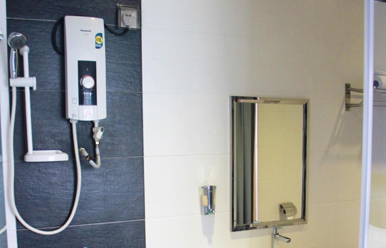 East Sun Hotel Sekinchan Ngoại thất bức ảnh